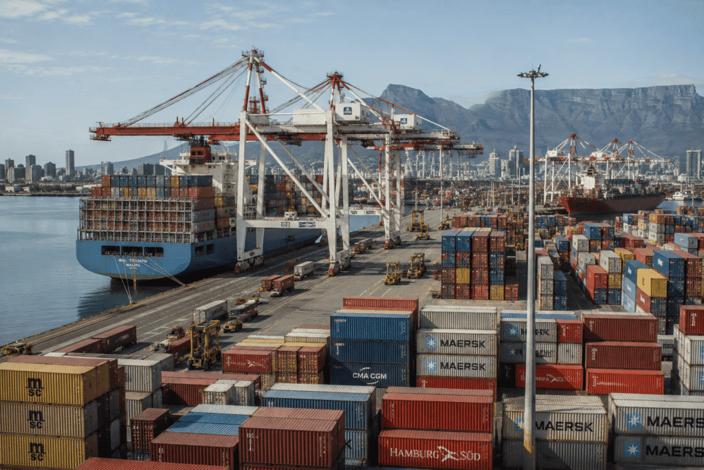 Container Shipping to Canada from the UK Container Shipping to Canada from the UK